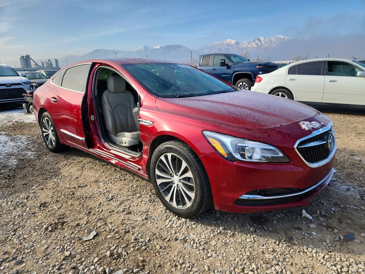 Автомобіль BUICK LACROSSE ESSENCE 2018 | GrandCar Автомобіль BUICK LACROSSE ESSENCE 2018 | GrandCar