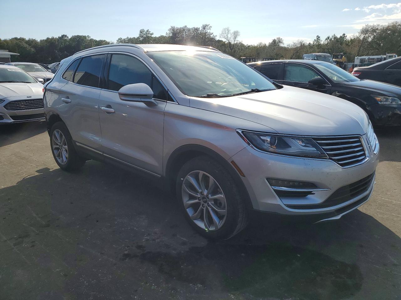 Автомобиль LINCOLN MKC SELECT 2016 | GrandCar Автомобиль LINCOLN MKC SELECT 2016 | GrandCar