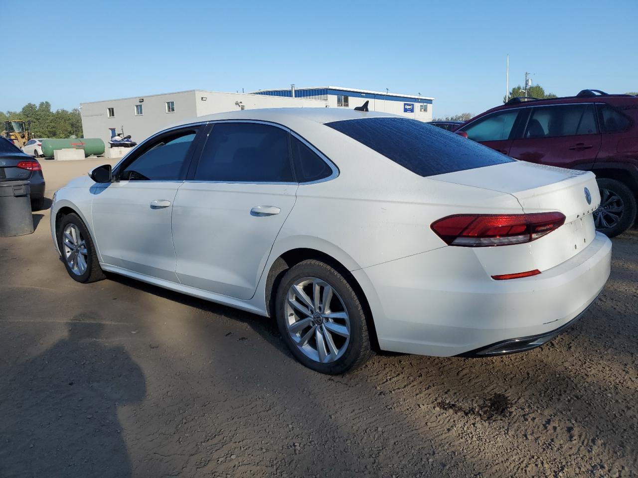 Автомобиль VOLKSWAGEN PASSAT HIGHLINE 2021 | GrandCar Автомобиль VOLKSWAGEN PASSAT HIGHLINE 2021 | GrandCar