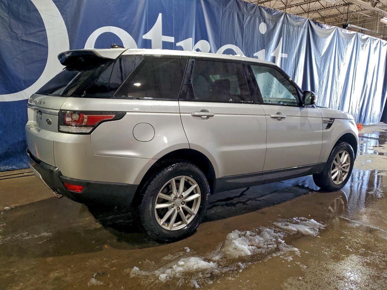 Автомобиль LAND ROVER RANGE ROVER SPORT SE 2017 | GrandCar Автомобиль LAND ROVER RANGE ROVER SPORT SE 2017 | GrandCar