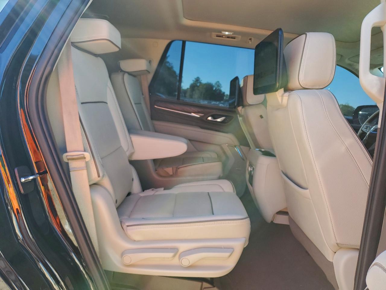 Автомобіль GMC YUKON DENALI 2024 | GrandCar Автомобіль GMC YUKON DENALI 2024 | GrandCar