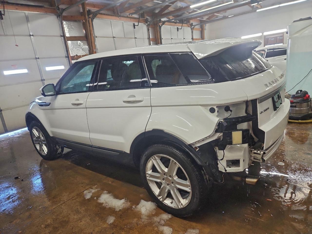 Автомобиль LAND ROVER RANGE ROVER EVOQUE PURE PREMIUM 2015 | GrandCar Автомобиль LAND ROVER RANGE ROVER EVOQUE PURE PREMIUM 2015 | GrandCar