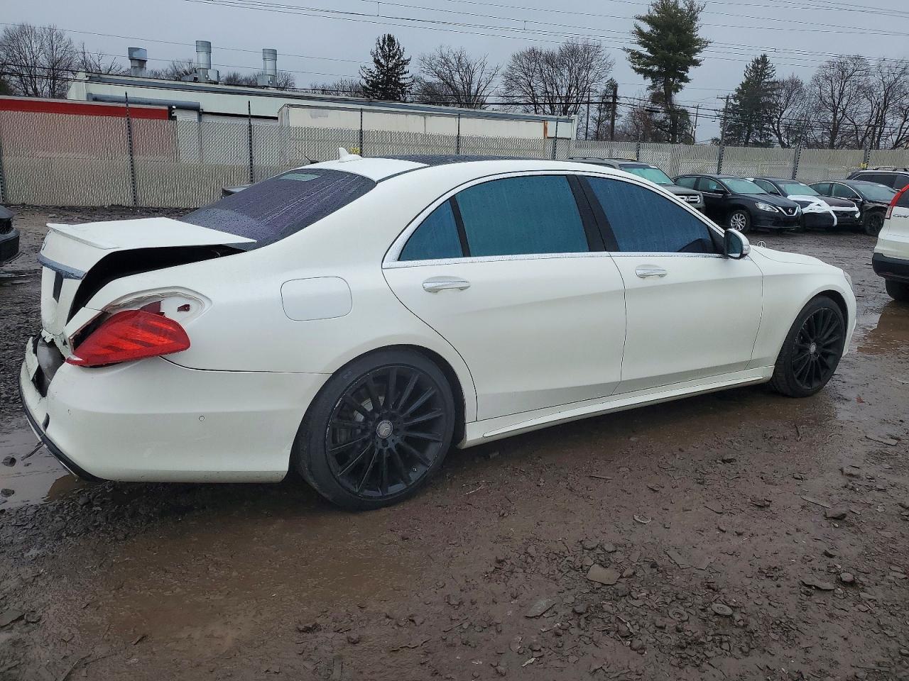 Автомобиль MERCEDES-BENZ S 550 2016 | GrandCar Автомобиль MERCEDES-BENZ S 550 2016 | GrandCar