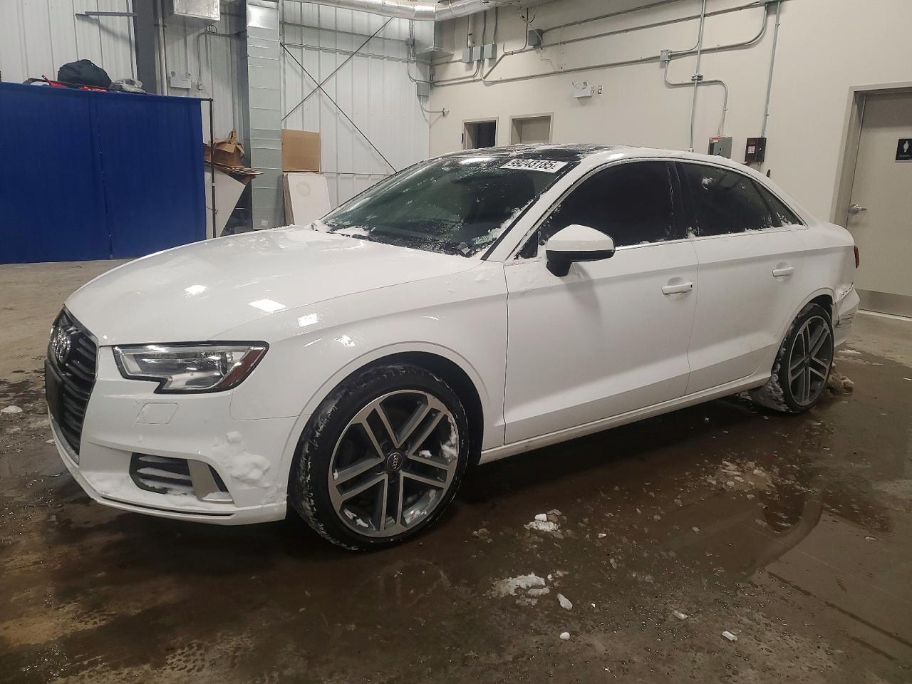Автомобіль AUDI A3 PROGRESSIV 2017 | GrandCar