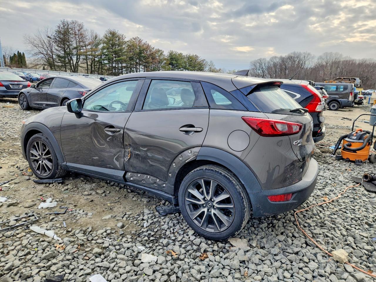 Автомобиль MAZDA CX-3 TOURING 2017 | GrandCar Автомобиль MAZDA CX-3 TOURING 2017 | GrandCar
