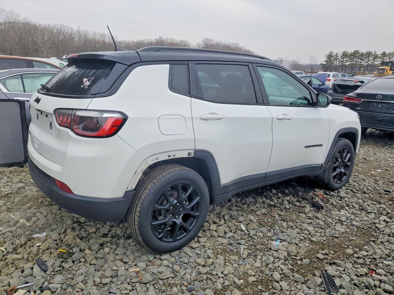 Автомобіль JEEP COMPASS LATITUDE 2022 | GrandCar Автомобіль JEEP COMPASS LATITUDE 2022 | GrandCar