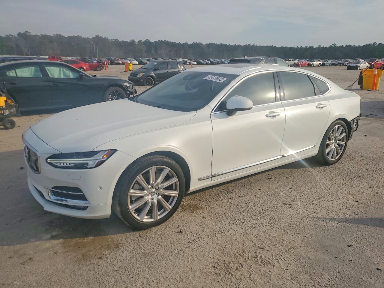 Автомобиль VOLVO S90 T6 INSCRIPTION 2017 | GrandCar