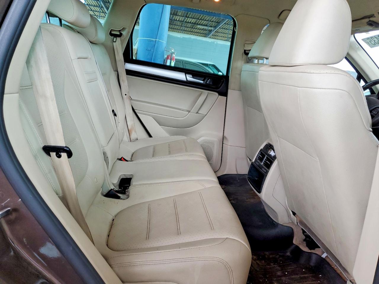 Автомобиль VOLKSWAGEN TOUAREG V6 TDI 2014 | GrandCar Автомобиль VOLKSWAGEN TOUAREG V6 TDI 2014 | GrandCar