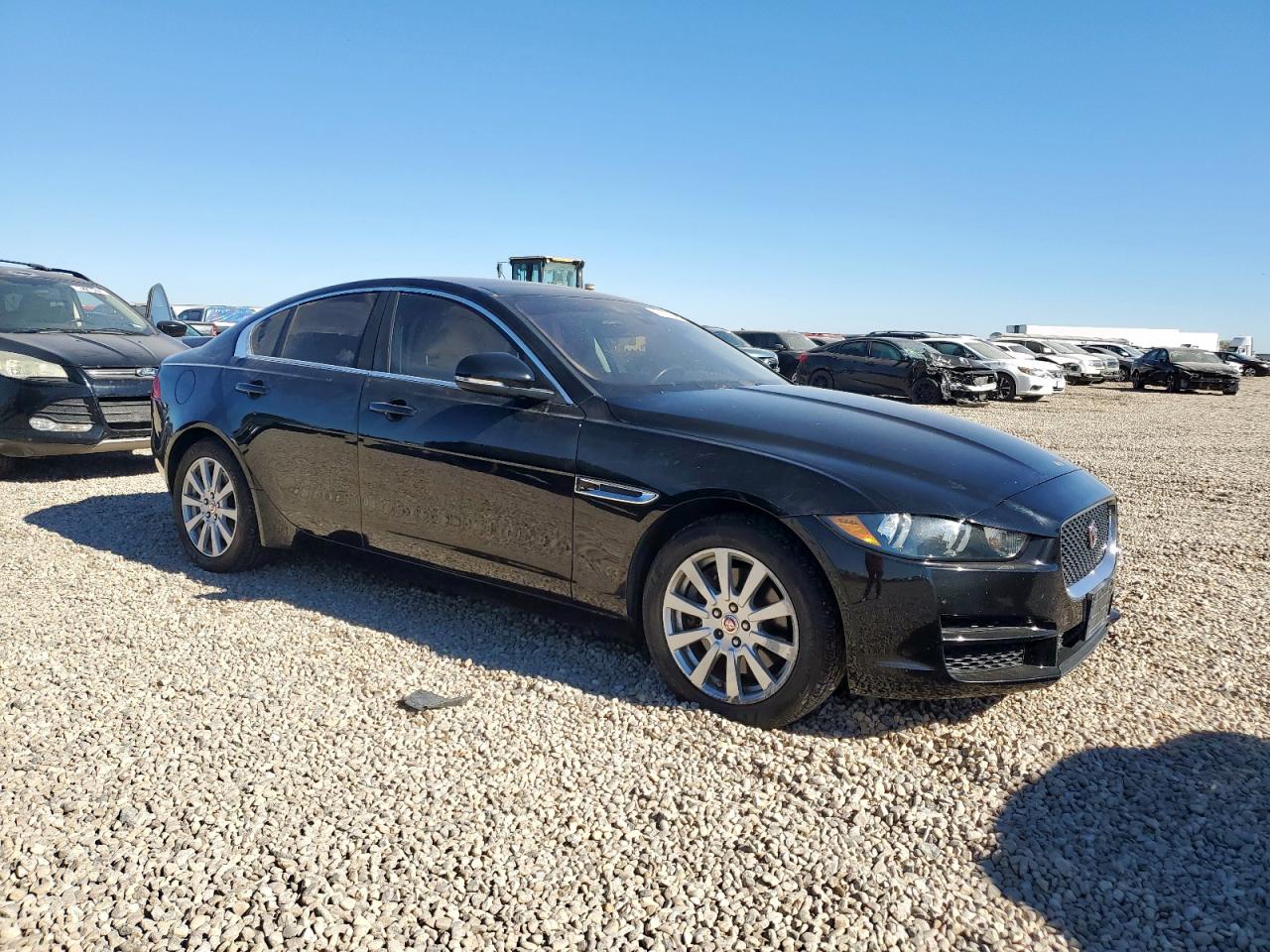 Автомобиль JAGUAR XE 2019 | GrandCar Автомобиль JAGUAR XE 2019 | GrandCar
