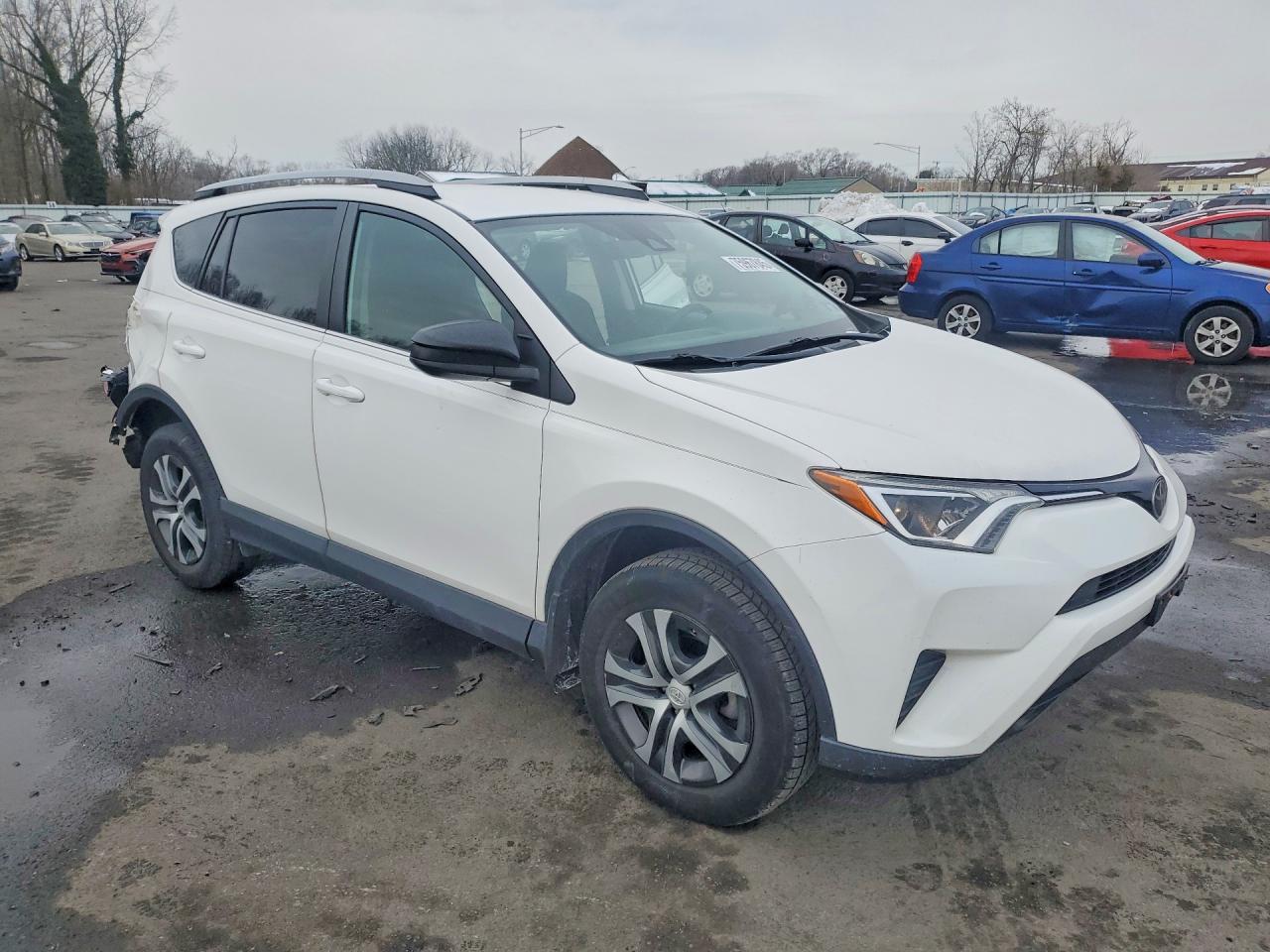 Автомобіль TOYOTA RAV4 LE 2017 | GrandCar Автомобіль TOYOTA RAV4 LE 2017 | GrandCar