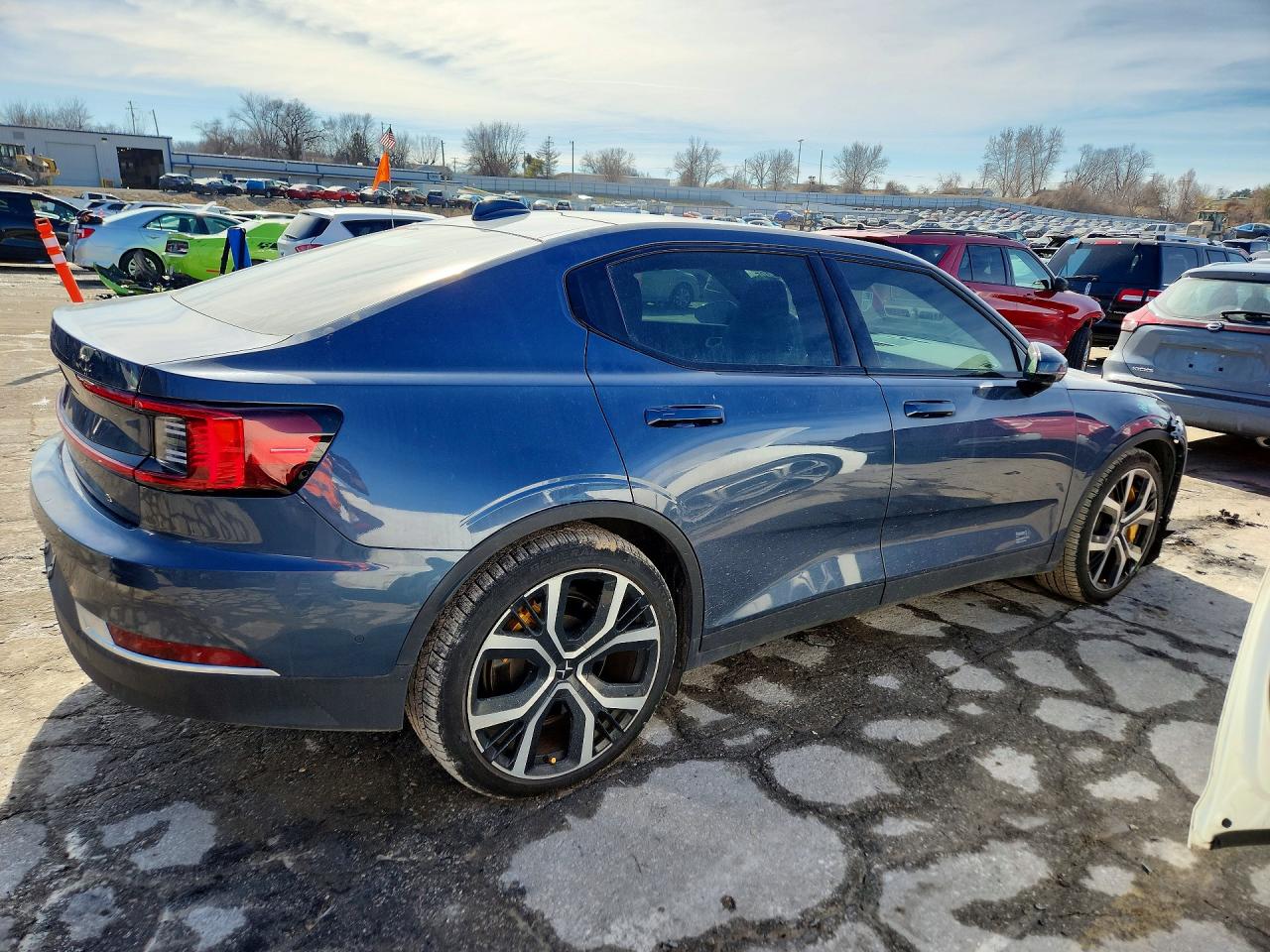 Автомобиль POLESTAR 2 2023 | GrandCar Автомобиль POLESTAR 2 2023 | GrandCar