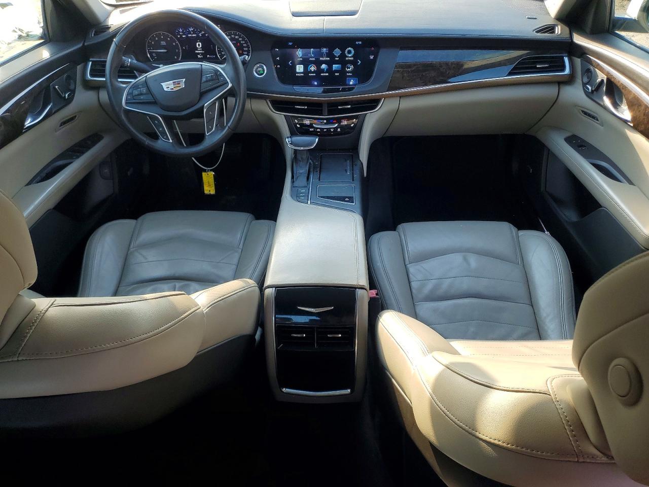 Автомобіль CADILLAC CT6 LUXURY 2016 | GrandCar Автомобіль CADILLAC CT6 LUXURY 2016 | GrandCar